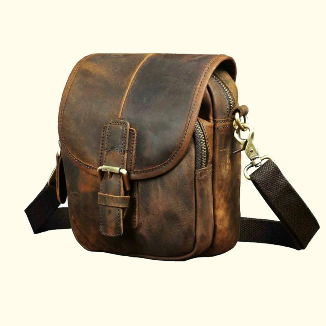 Zapopan Leather Messenger Pouch